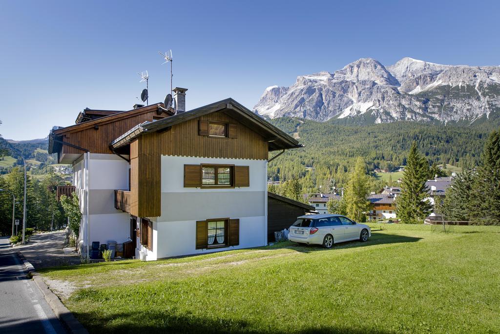 Chalet Verocai - Stayincortina Кортина-д'Ампеццо Экстерьер фото